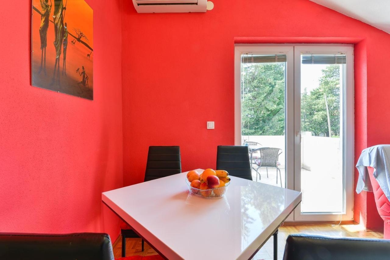 Family Friendly Apartments With A Swimming Pool Zadar - 18098 Buitenkant foto